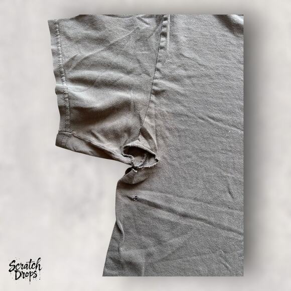 Vintage Band Tee Gildan Heavy Cotton Large 21x27 Rock Music Retro T Shirt - Picture 5 of 7